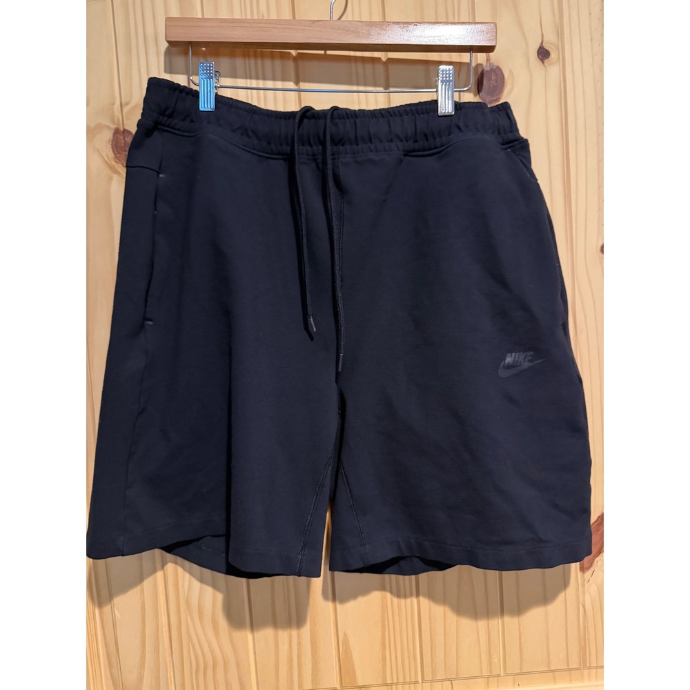 Nike Sportswear Tech Pack Shorts Mens XL Black Rayon Blend Bonded Zip Pocket